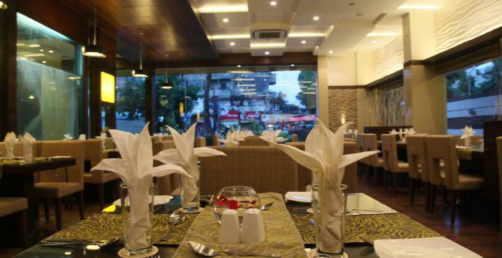 Hotel Le Grande Residency Ahmedabad Exterior foto